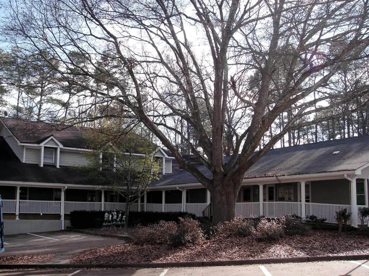 Amana Academy's first campus off Holcomb Bridge Road in Roswell, photographed in 2005, before the school moved to downtown Alpharetta